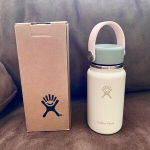 New Hydro Flask Micro Mini Water Bottle 6.7 Oz Oat Agave Cap Trillium Pink Strap